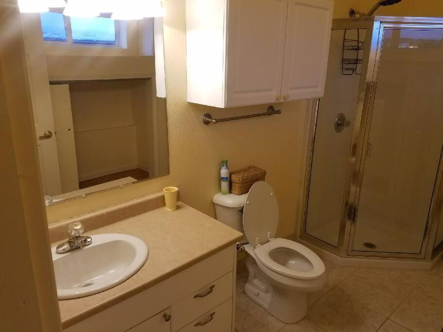 Kelli Creek Cottage - Reduced Price On Tours Juneau Quarto foto