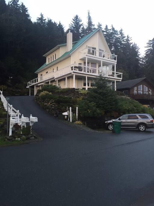 Kelli Creek Cottage - Reduced Price On Tours Juneau Quarto foto