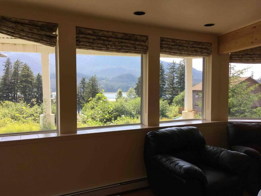 Kelli Creek Cottage - Reduced Price On Tours Juneau Quarto foto